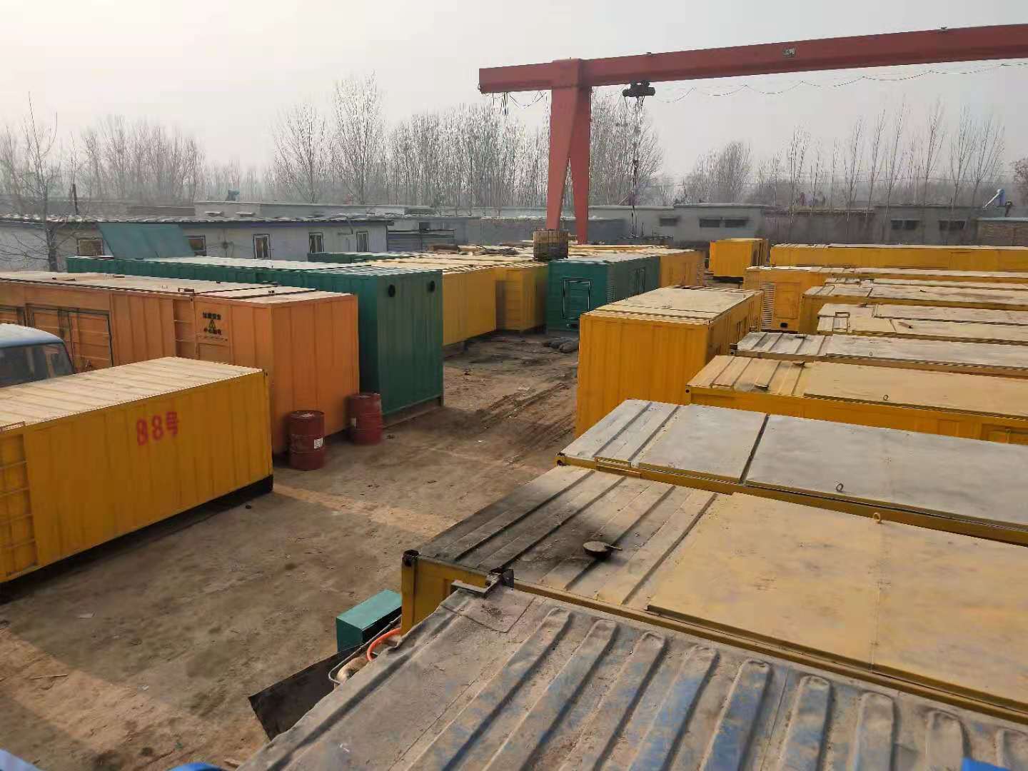 义乌租赁发电机-灰尘、风沙对柴油发电机组造成哪些不良影响？