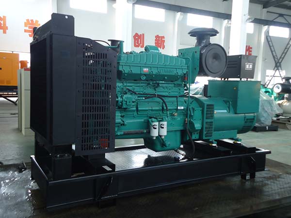 义乌更换发电机组燃油预热装置的加热元件需要哪些工具？